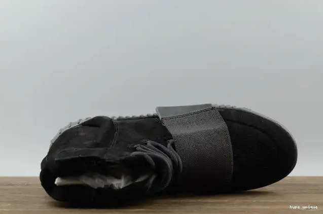 hype Boost Triple Adidas Cblack 750 Black Yeezy BB1839 0520